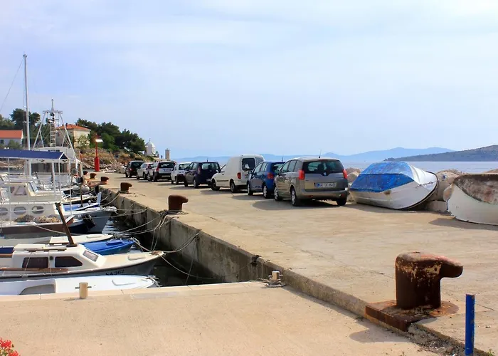 Secluded Fisherman's Lavdara, Dugi Otok - 8155 Vakantiehuis Sali